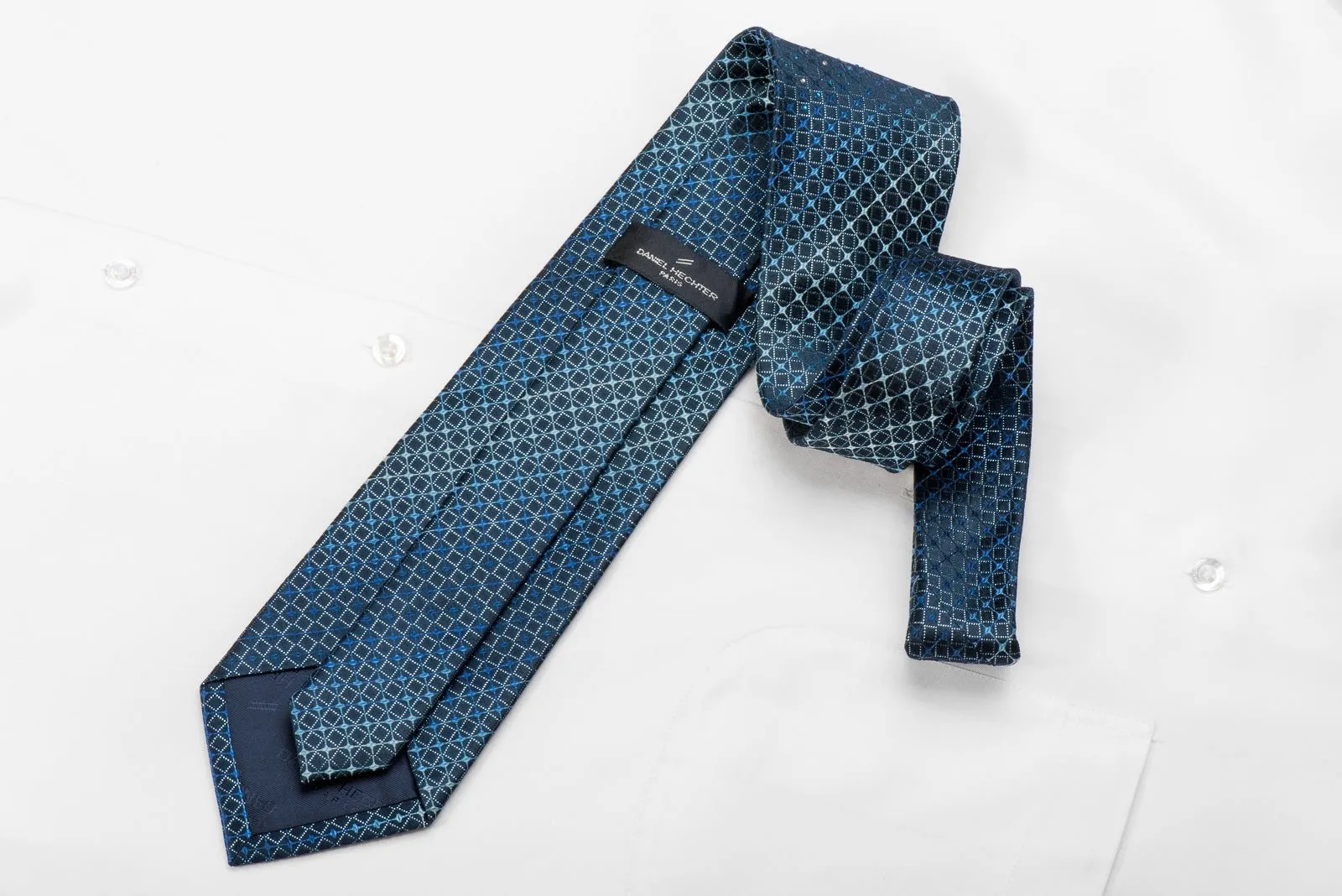 Daniel Hechter Men's Crystal Silk Necktie Trellis On Blue With Silver Sparkles