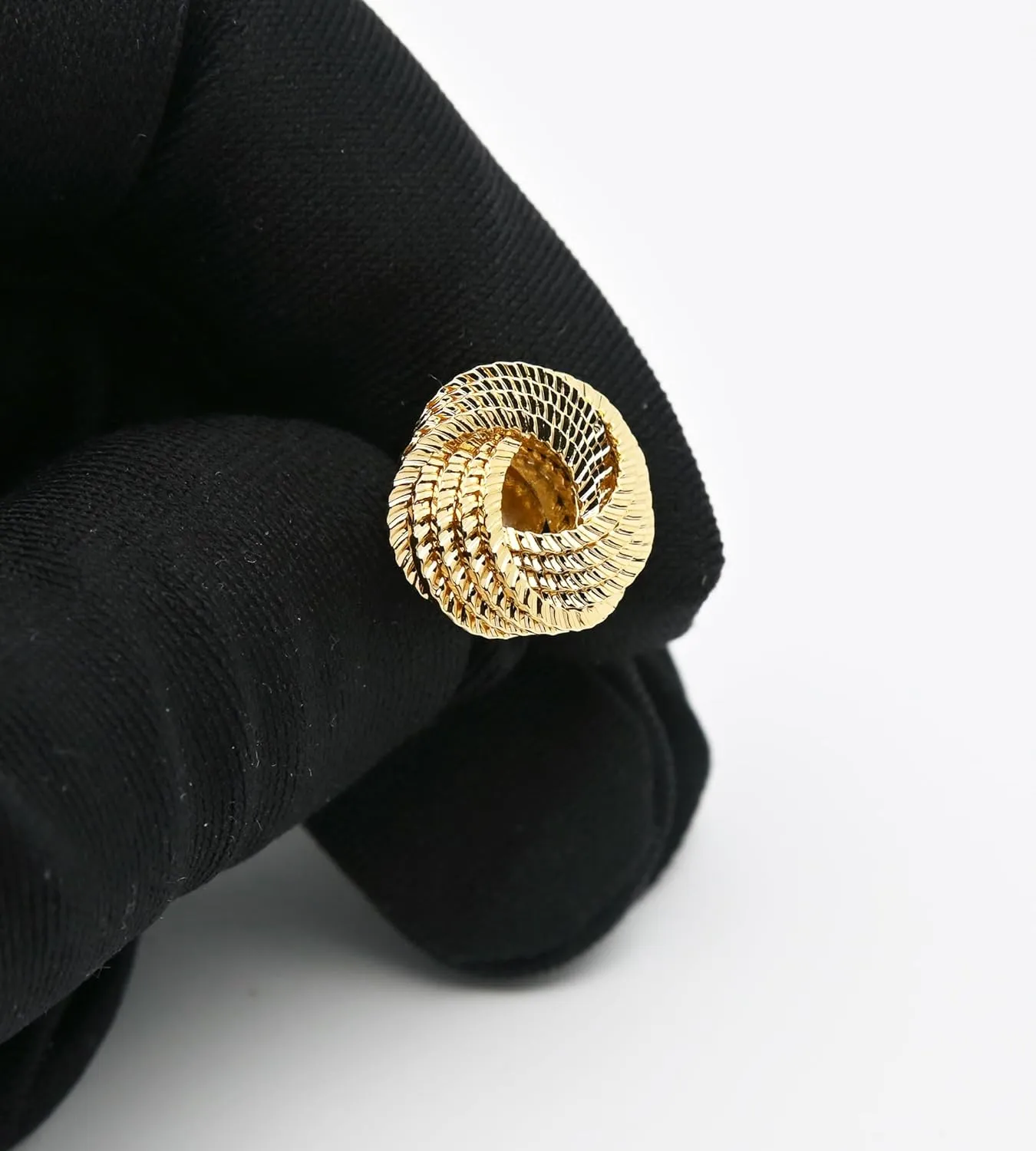 Hollow Out Twist Knot Shape Men's Cufflinks In Gift Case Silver / 14K Gold Plated Cufflinks for Men Jewelry for Wedding Party Business Birthday Anniversary Dress
