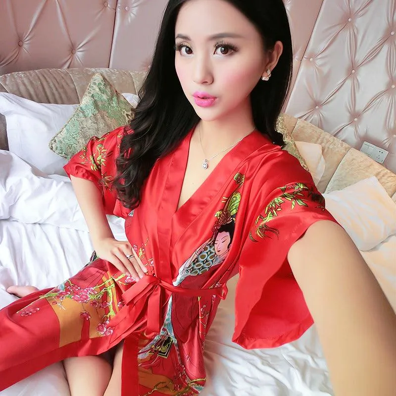 Ladies Silk Pajamas Classical Short Sleeve Bathrobe