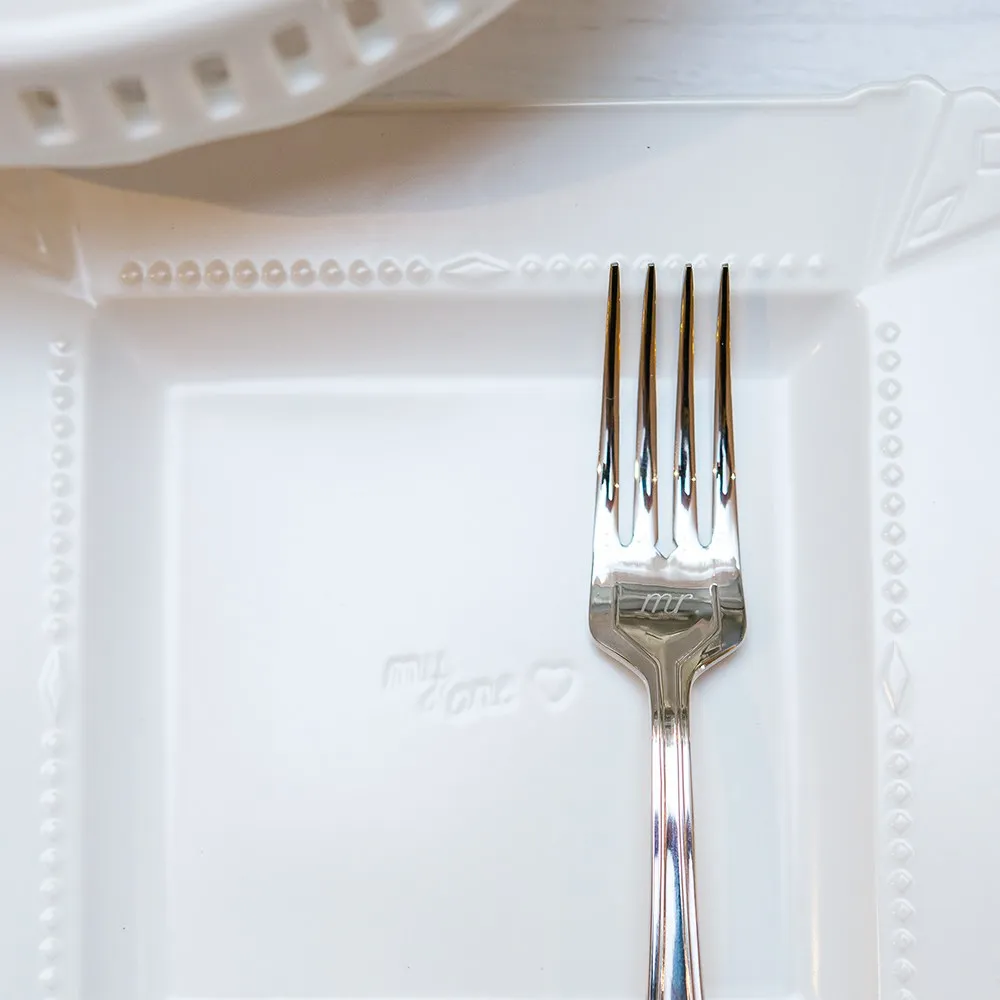 NEWLYWED CAKE CEREMONY SET