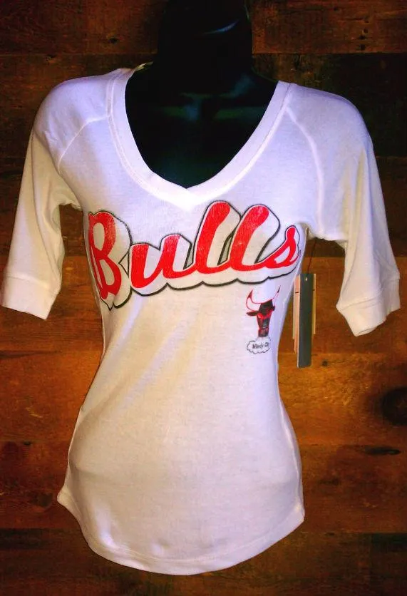 Women's Chicago Bulls White half Sleeve